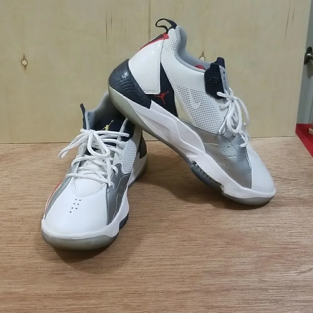Jordan Zoom 